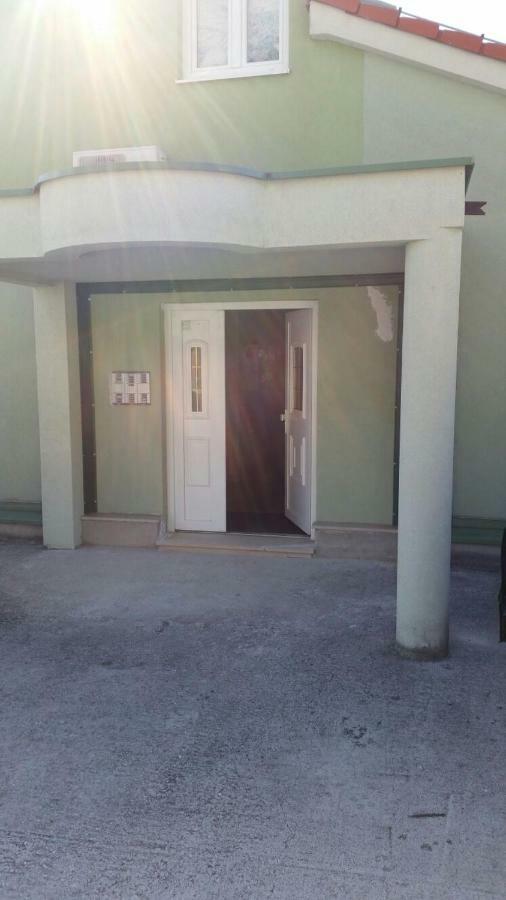 Mario Apartment Brela Ngoại thất bức ảnh